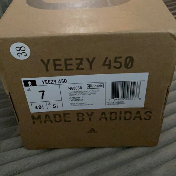 Yeezy Cloud - Picture 1 of 5